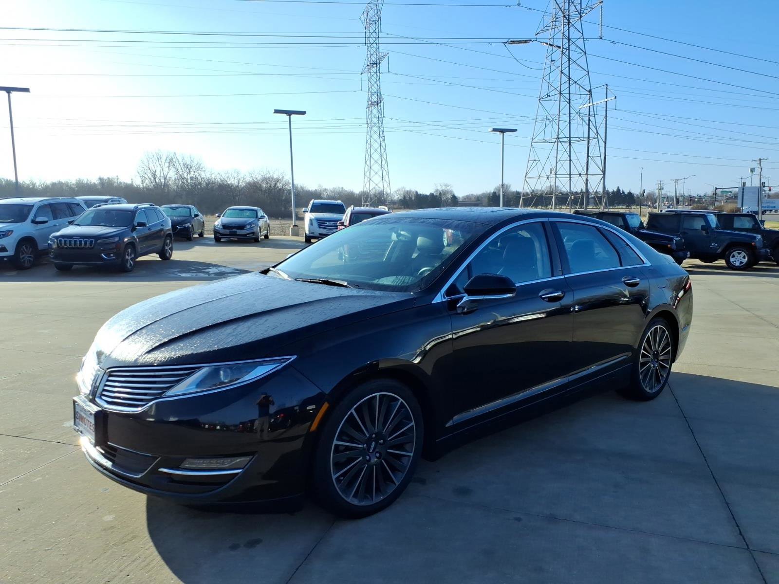 Used 2016 Lincoln MKZ AWD w/ Equipment Group 300A Reserve image 4