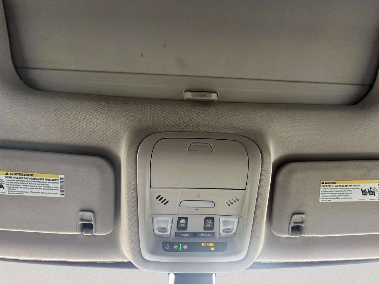 Used 2019 GMC Acadia Denali image 40