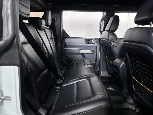 Used 2023 Ford Bronco Badlands w/ Sasquatch Package AWD/4WD image 28