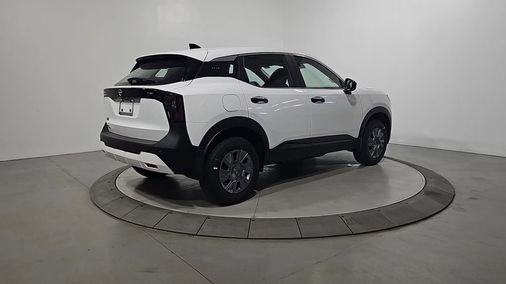 New 2026 Nissan Kicks S image 5