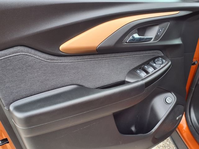 Used 2023 Chevrolet TrailBlazer ACTIV w/ Sun and Liftgate Package image 13