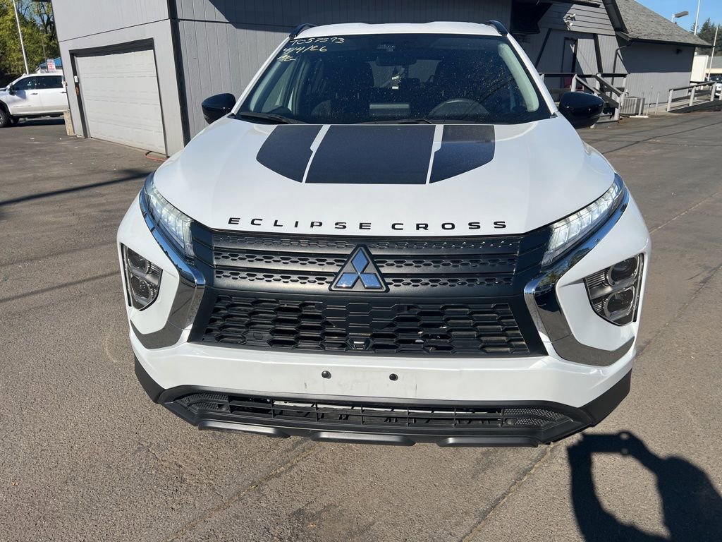Used 2024 Mitsubishi Eclipse Cross Black Edition image 3