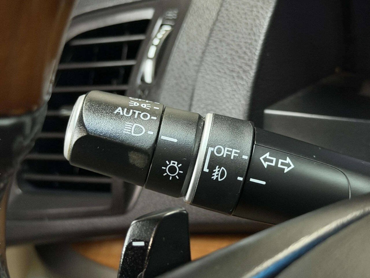 Used 2014 Acura RDX w/ Technology Package AWD/4WD image 34