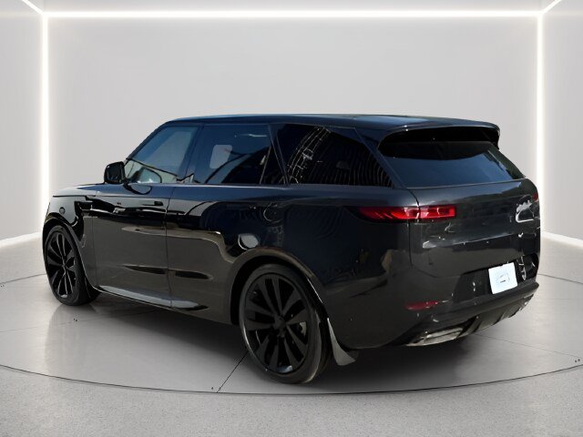 New 2026 Land Rover Range Rover Sport Dynamic SE AWD/4WD image 3