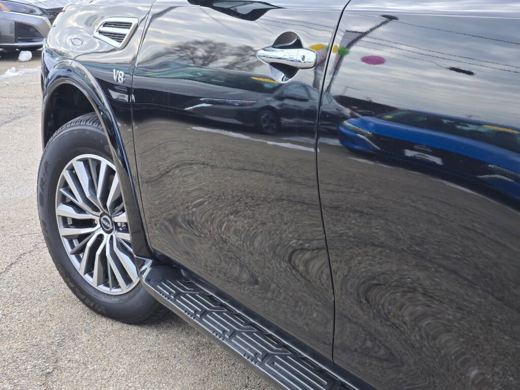 Used 2021 Nissan Armada SV w/ SV Appearance Package AWD/4WD image 17