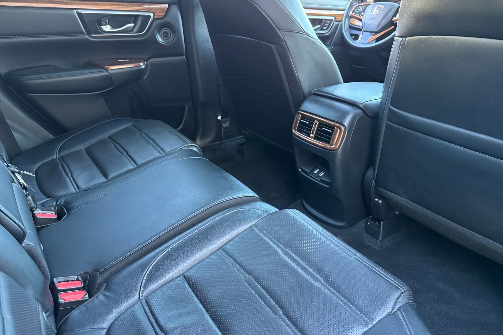 Used 2022 Honda CR-V Touring image 30