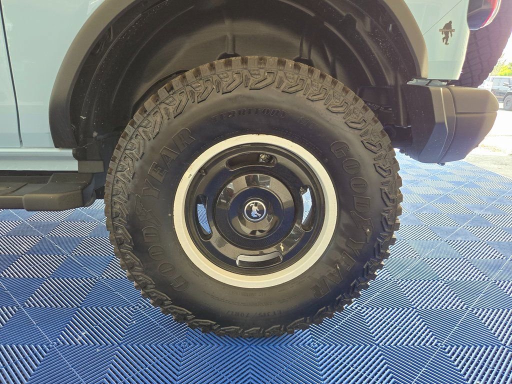 New 2024 Ford Bronco Heritage Edition image 29