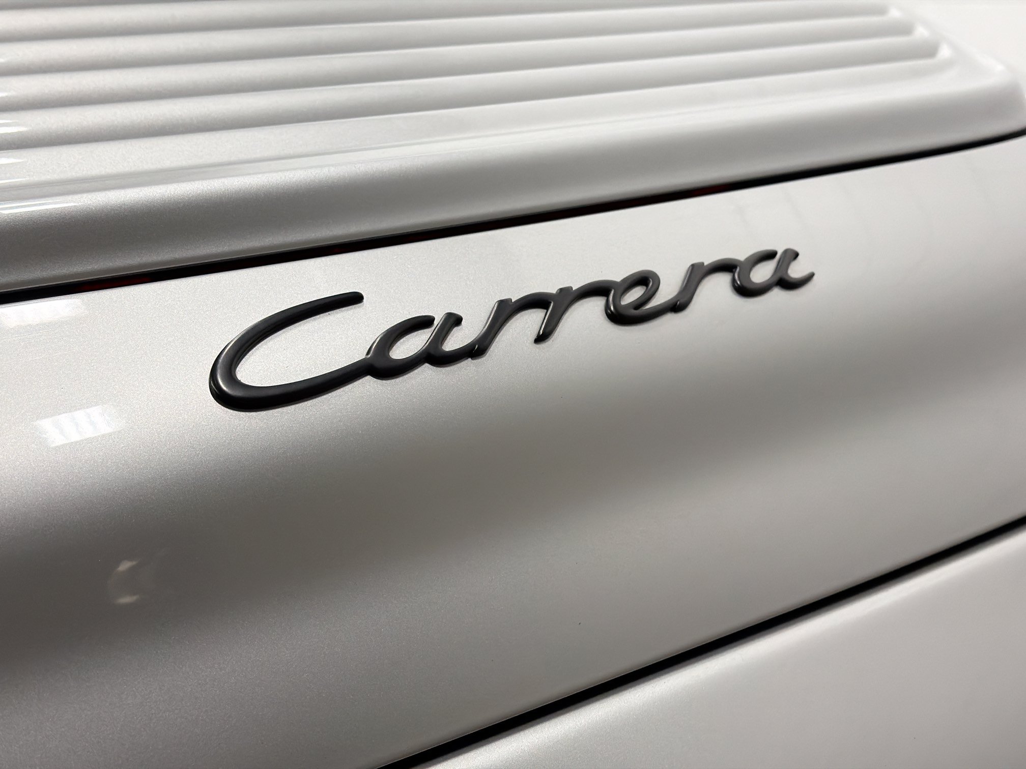 Used 2001 Porsche 911 Carrera RWD image 12
