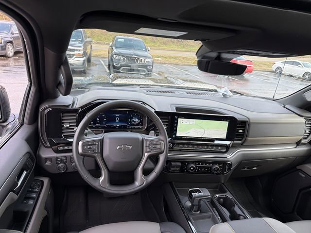 Used 2025 Chevrolet Silverado 1500 ZR2 w/ Technology Package AWD/4WD image 13