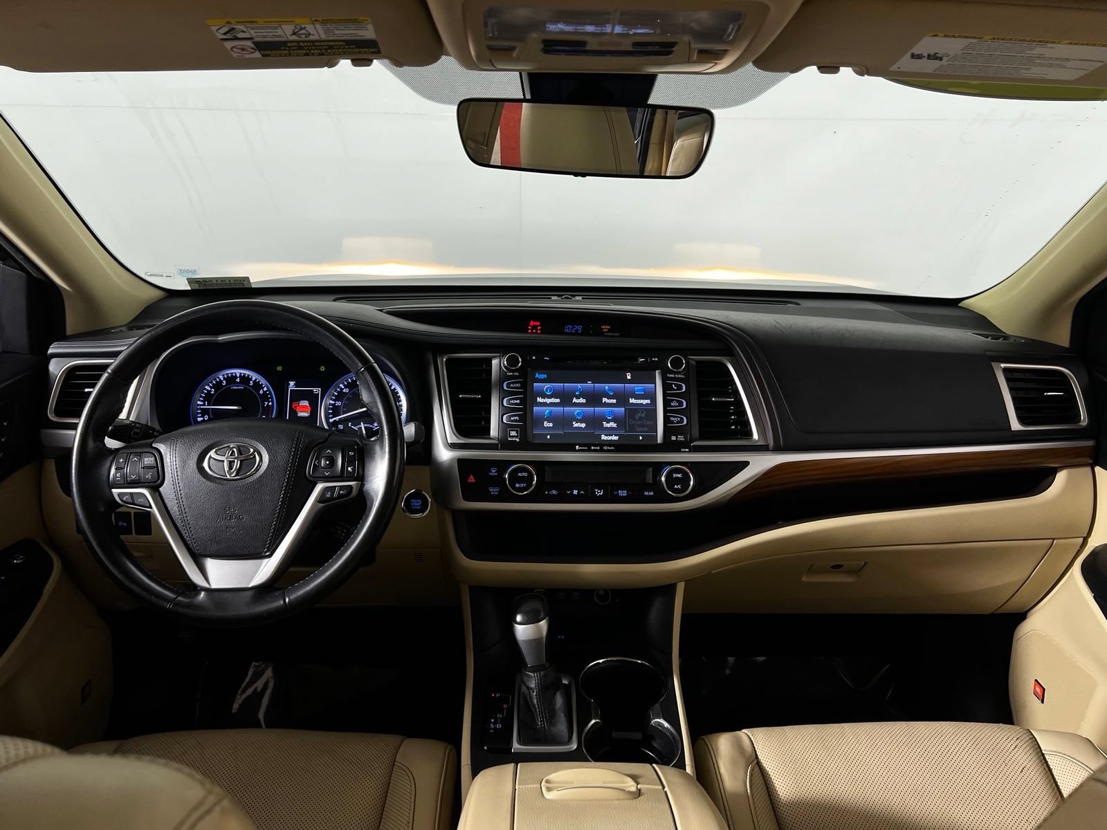 Certified 2017 Toyota Highlander Limited FWD image 29