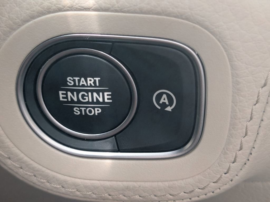 Used 2025 Mercedes-Benz GLE 450 4MATIC Coupe image 15