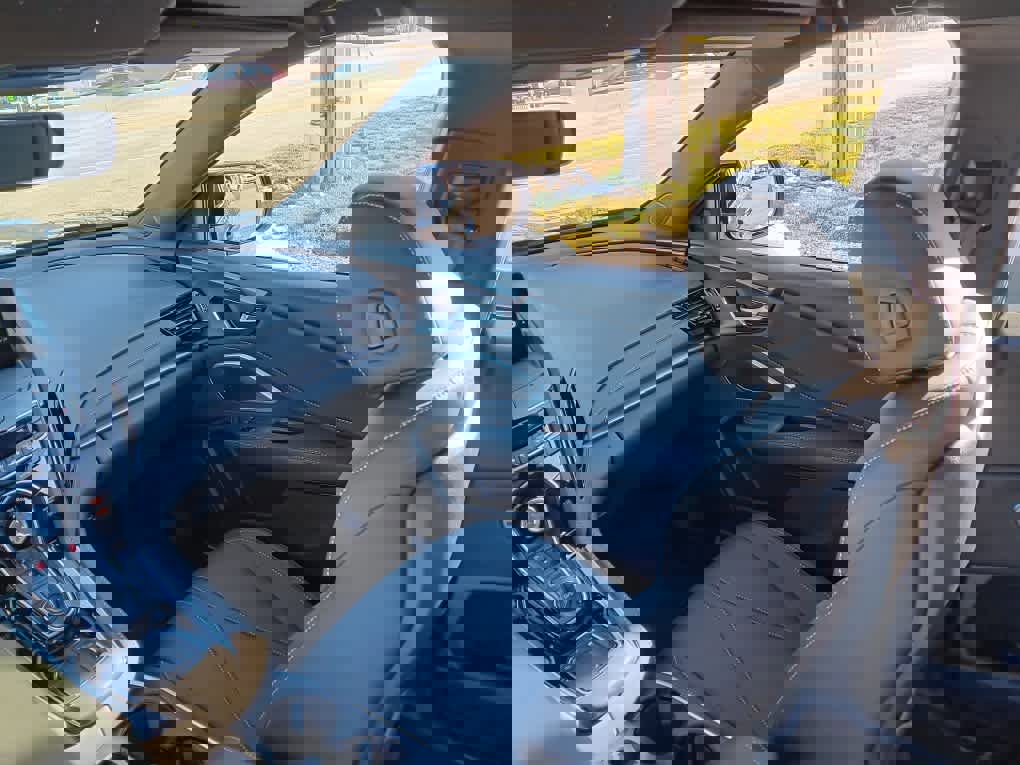 Used 2025 Acura RDX SH-AWD image 13