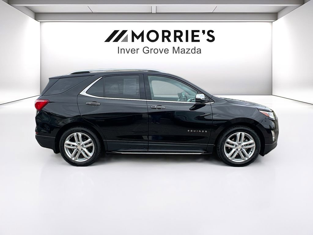 Used 2018 Chevrolet Equinox Premier FWD image 4