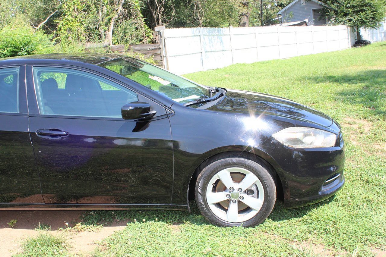 Used 2015 Dodge Dart SXT FWD image 4