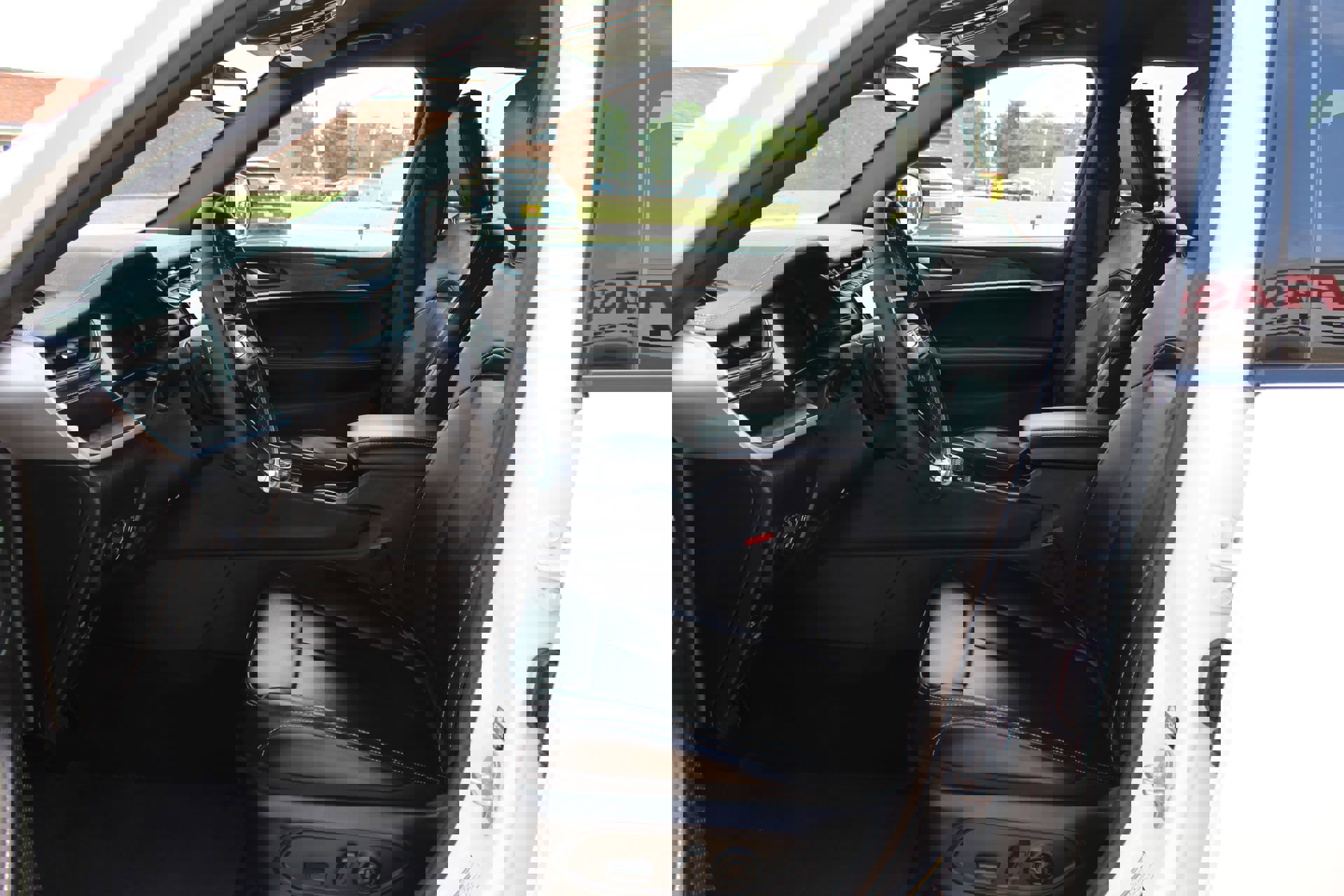 Used 2024 Jeep Grand Cherokee Limited image 30