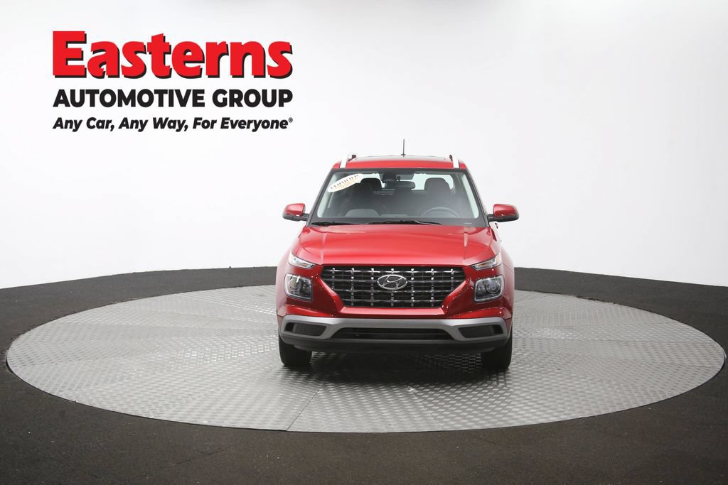 Used 2025 Hyundai Venue SEL FWD image 54