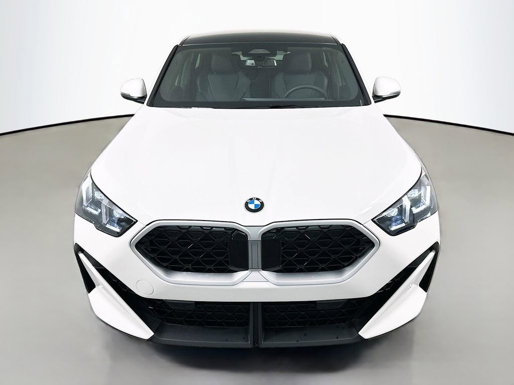 New 2026 BMW X2 xDrive28i w/ Convenience Package image 2