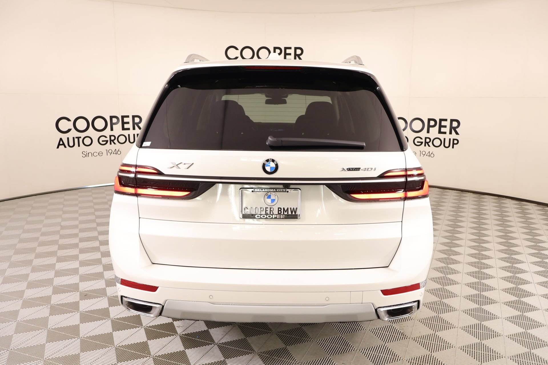 New 2027 BMW X7 xDrive40i AWD/4WD image 23
