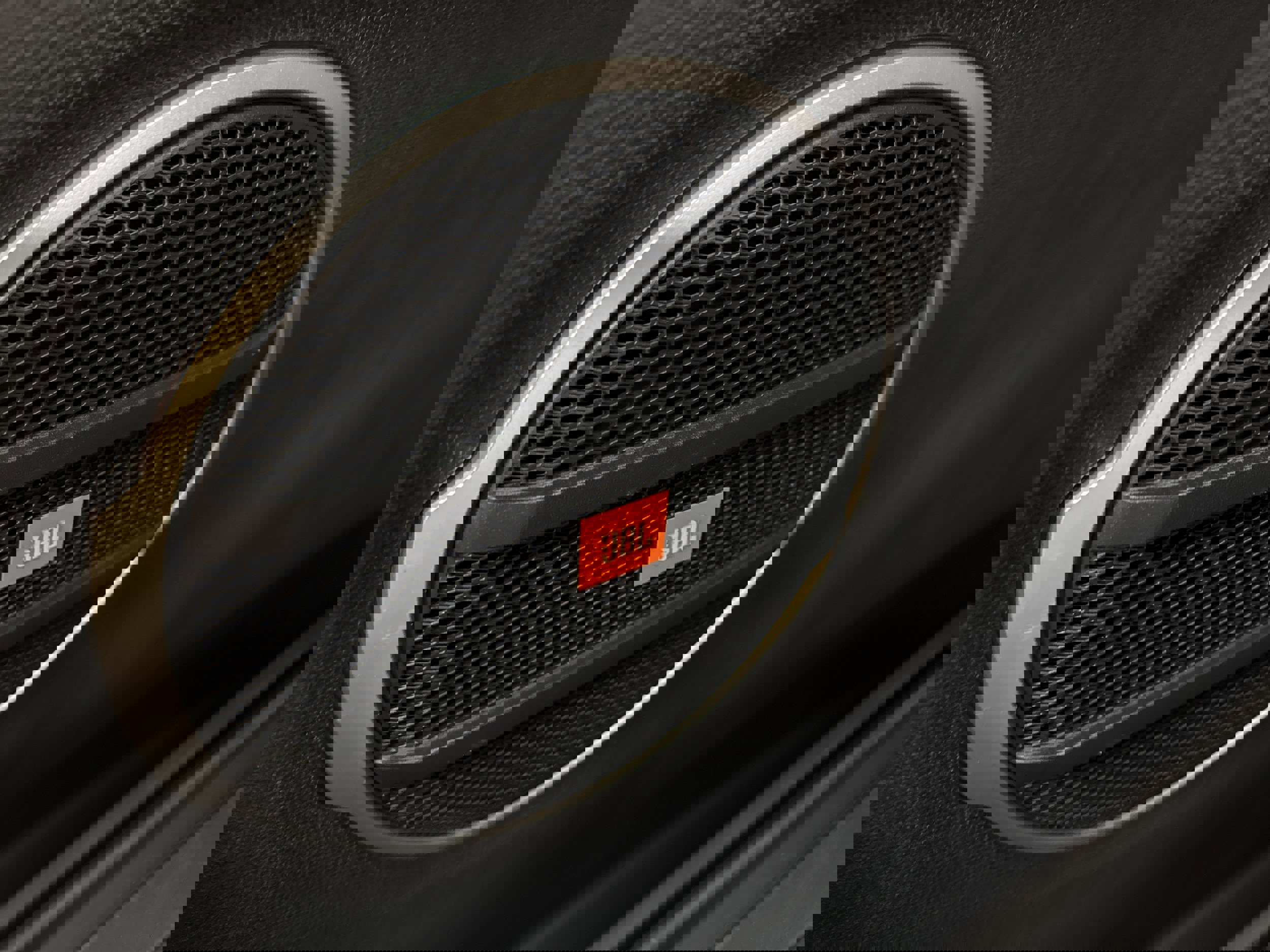 Used 2024 Toyota Corolla Cross XLE w/ Convenience Package image 27