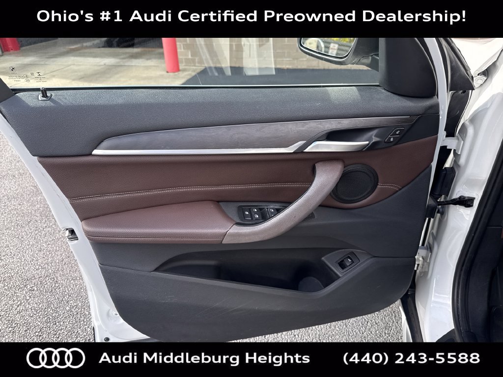 Used 2017 BMW X1 xDrive28i AWD/4WD image 9