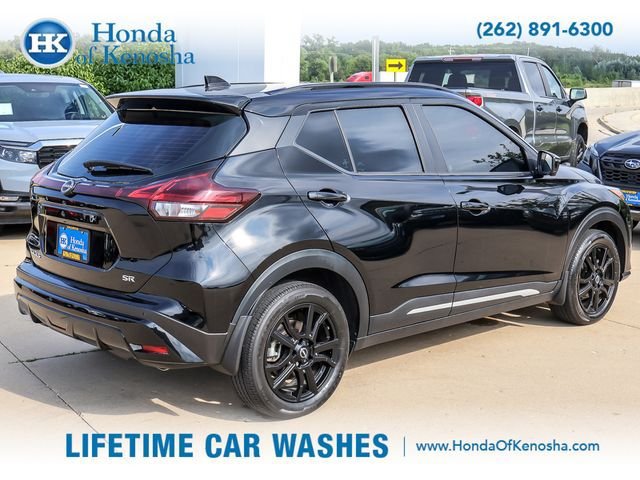 Used 2024 Nissan Kicks SR w/ SR Premium Package FWD image 5