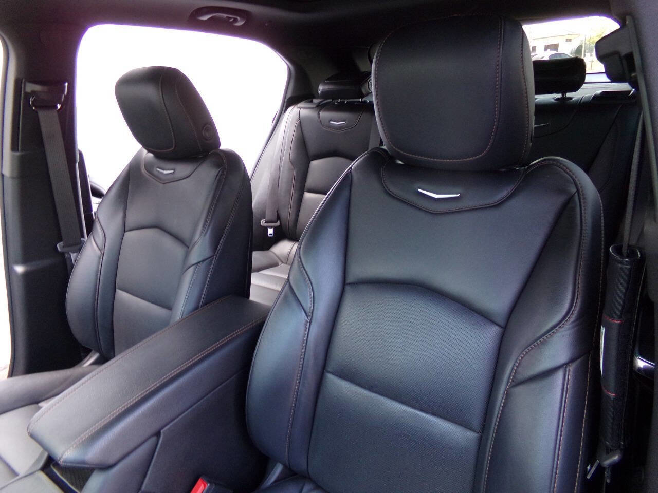 Used 2022 Cadillac XT4 Sport AWD/4WD image 23