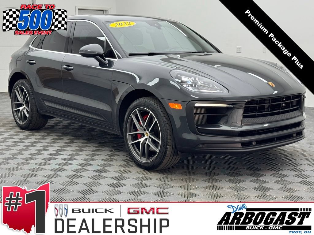 Used 2022 Porsche Macan S AWD/4WD video 1