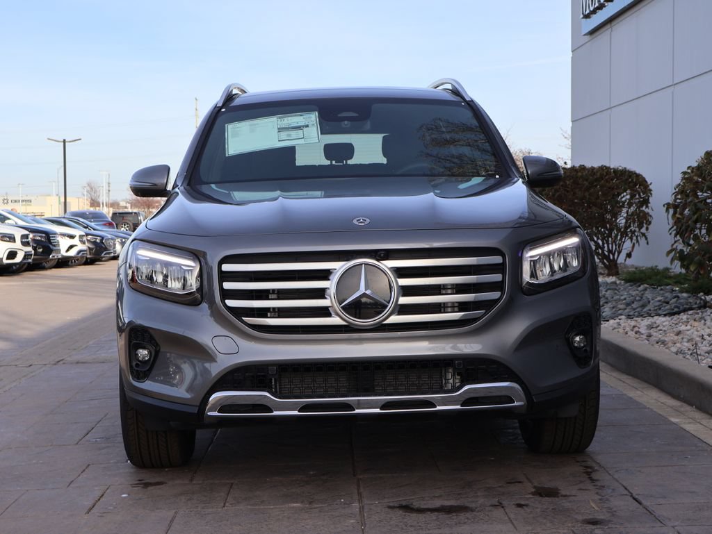 New 2026 Mercedes-Benz GLB 250 4MATIC image 2