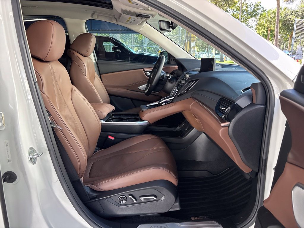 Certified 2025 Acura RDX w/ Technology Package AWD/4WD image 17