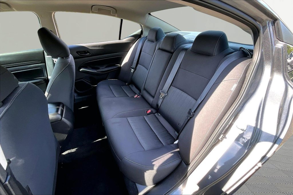Used 2026 Nissan Altima 2.5 SV FWD image 17
