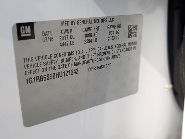 Used 2017 Chevrolet Volt Premier w/ Driver Confidence II Package FWD image 27