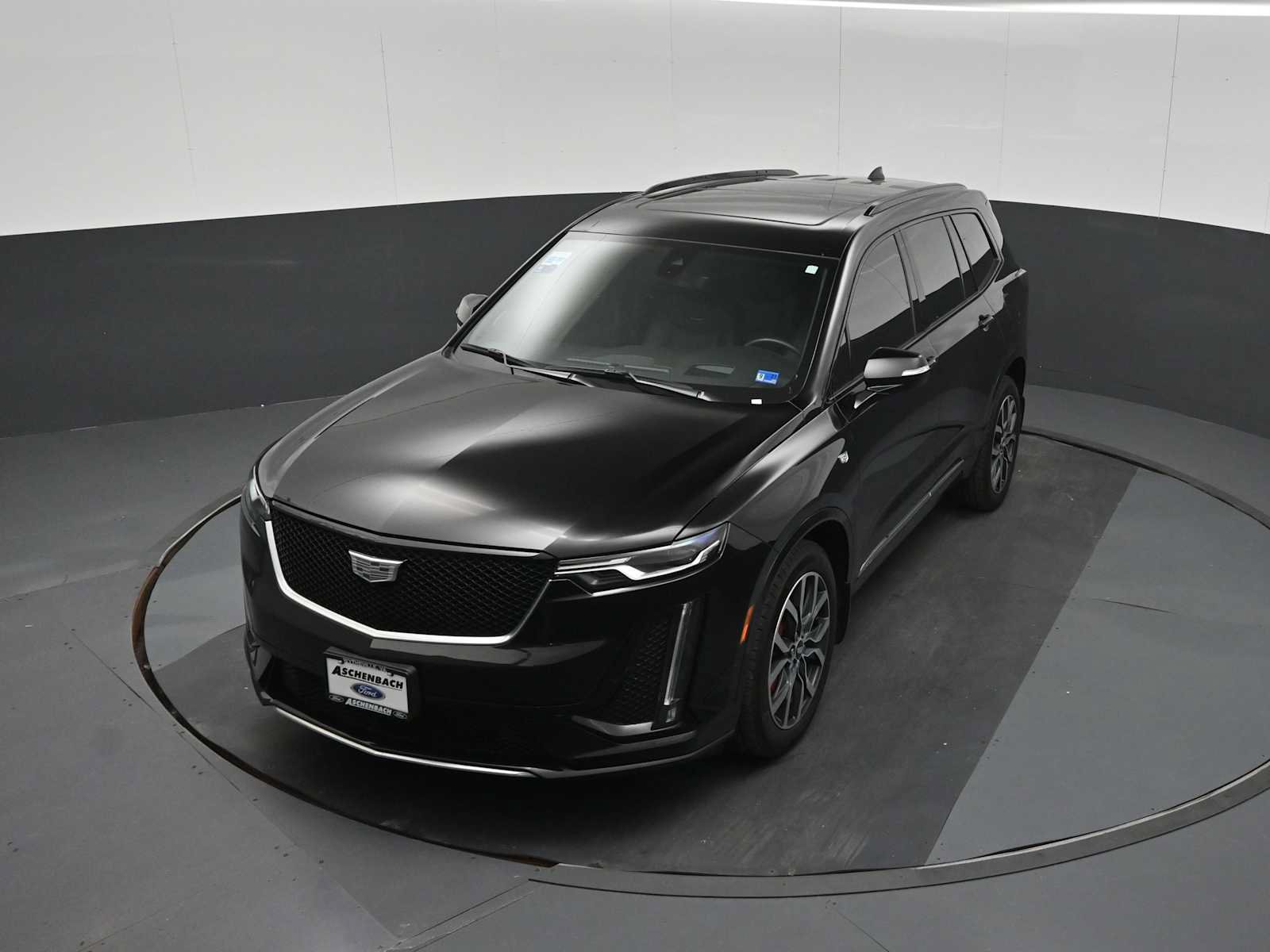 Used 2024 Cadillac XT6 Sport w/ Technology Package AWD/4WD image 25