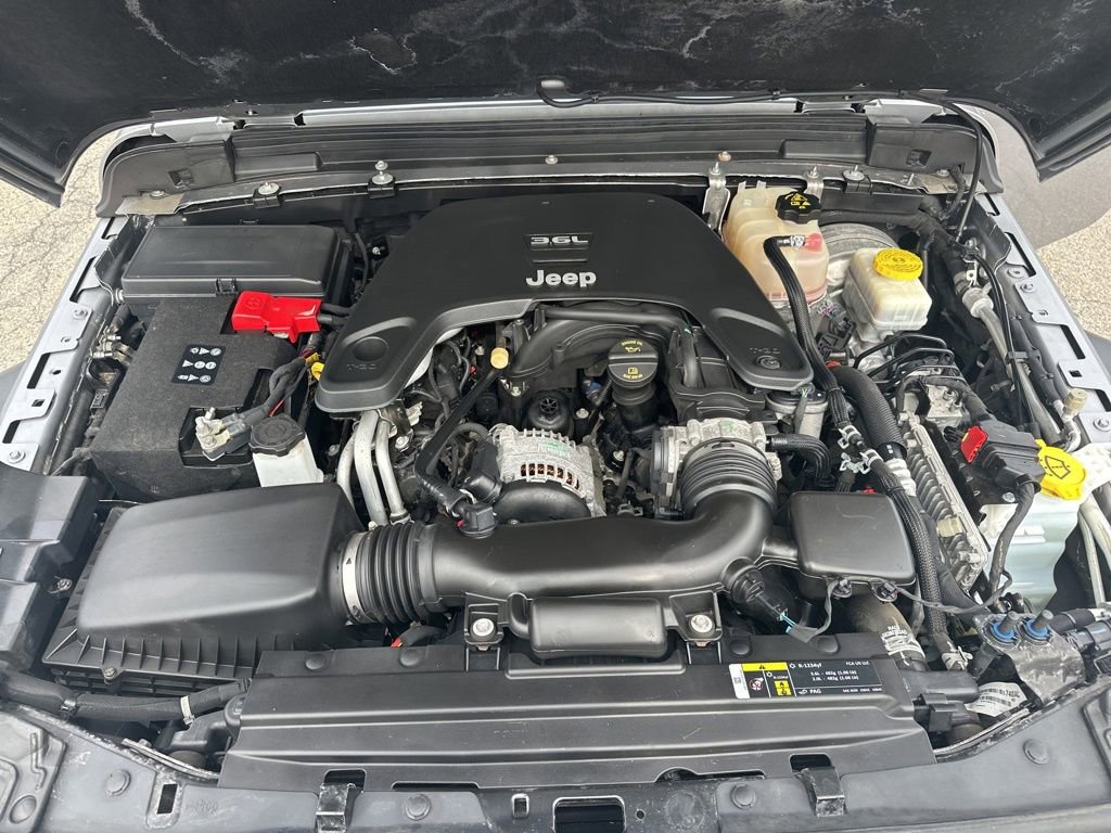 Used 2019 Jeep Wrangler Unlimited Sport image 26