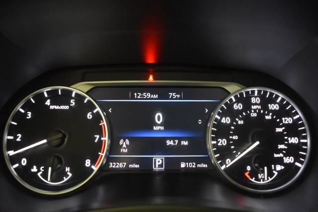 Certified 2021 Nissan Sentra SR FWD image 24