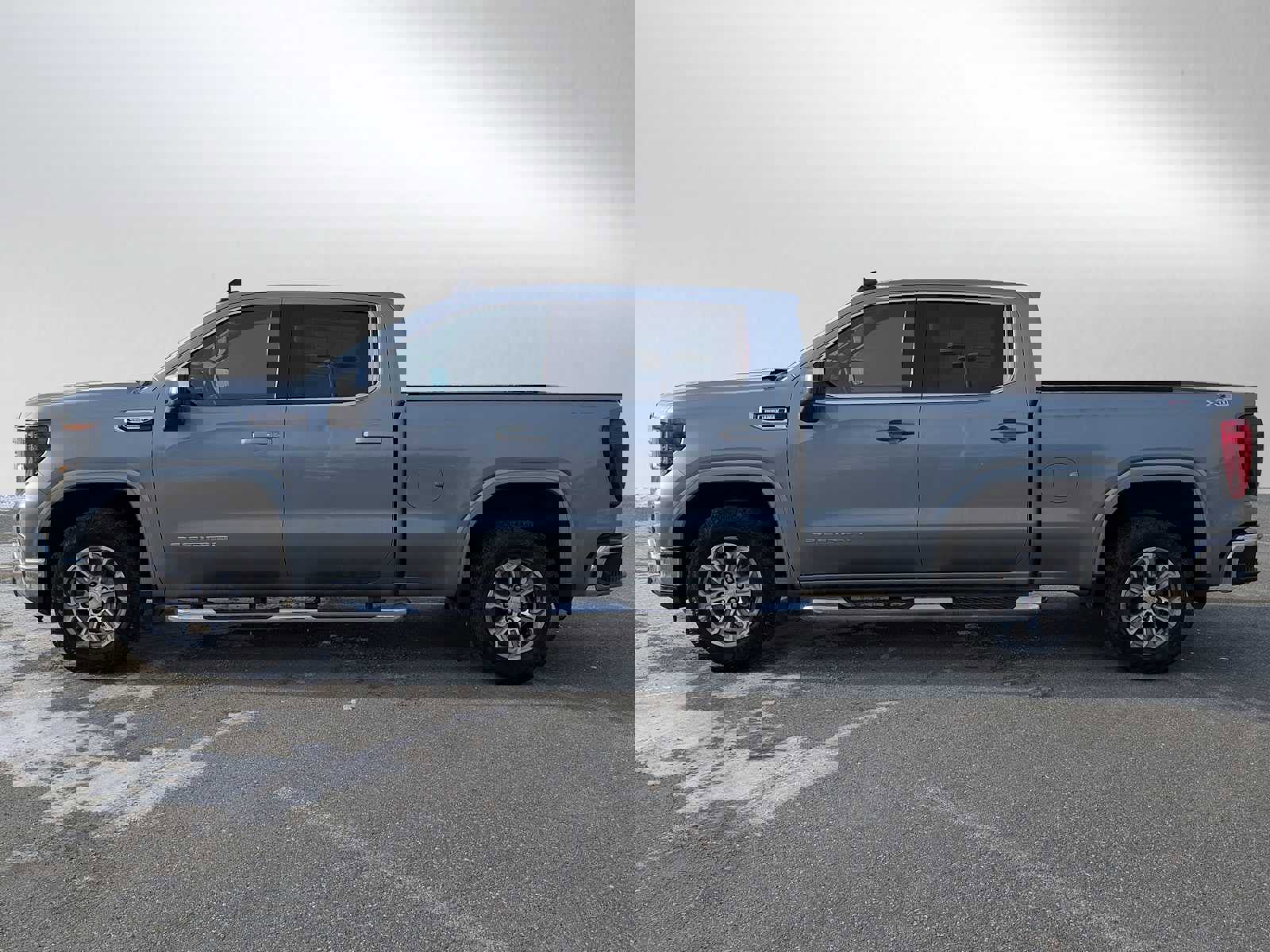 Used 2024 GMC Sierra 1500 SLE w/ X31 Off-Road Package image 6