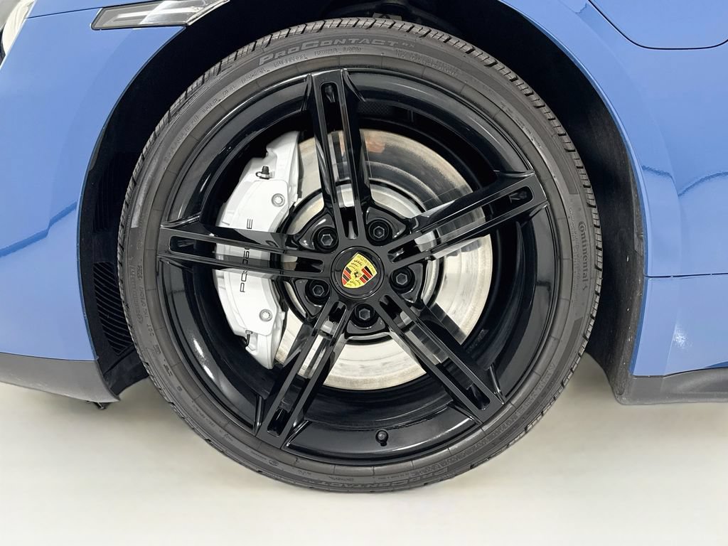 Certified 2023 Porsche Taycan GTS AWD/4WD image 33