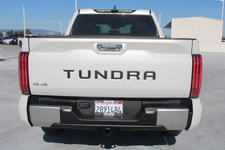 Used 2024 Toyota Tundra Limited AWD/4WD image 4