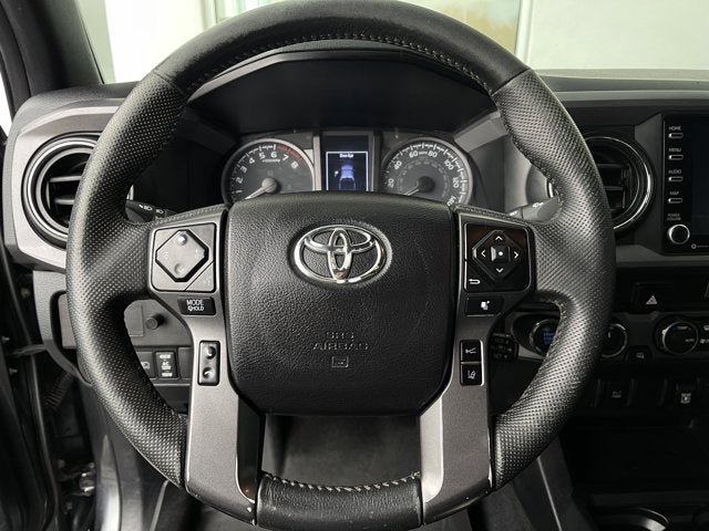 Used 2021 Toyota Tacoma TRD Off-Road AWD/4WD image 15