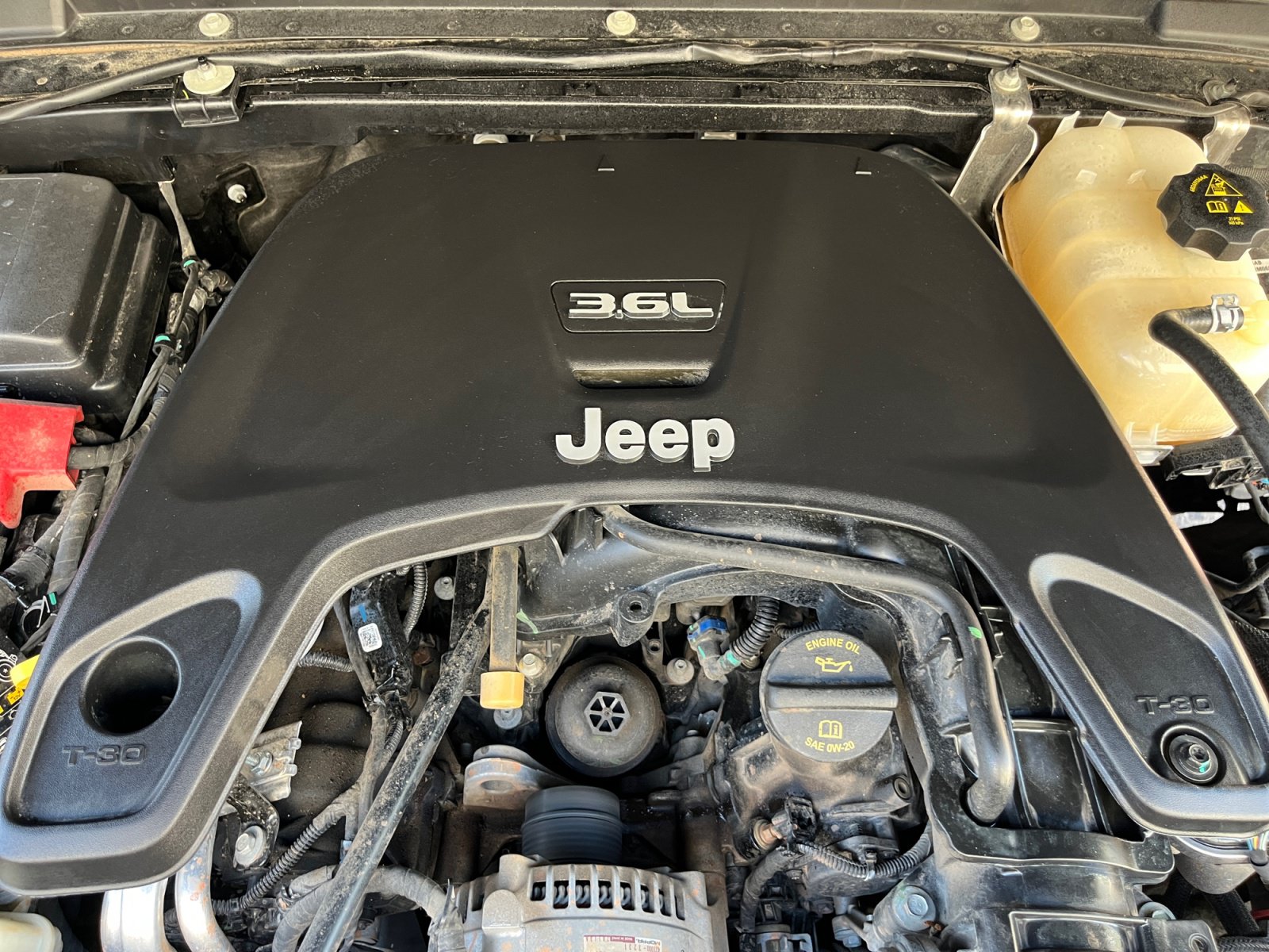 Used 2020 Jeep Gladiator Mojave AWD/4WD image 29