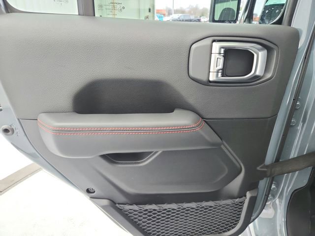 New 2026 Jeep Gladiator Rubicon w/ Steel Bumper Group image 40