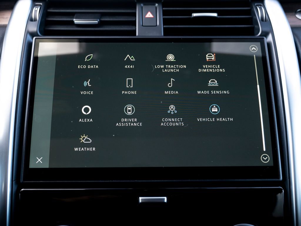 Certified 2024 Land Rover Discovery Dynamic SE image 26