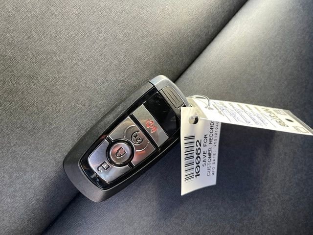 New 2025 Ford Bronco Badlands image 24