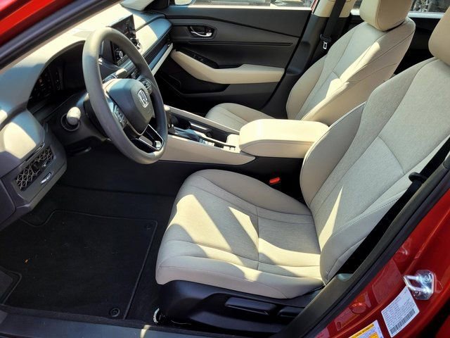 Used 2025 Honda Accord LX image 15