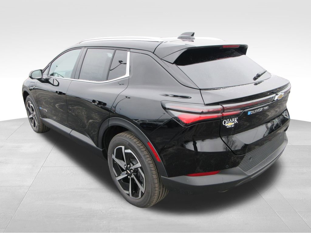 New 2026 Chevrolet Equinox EV LT AWD/4WD image 3