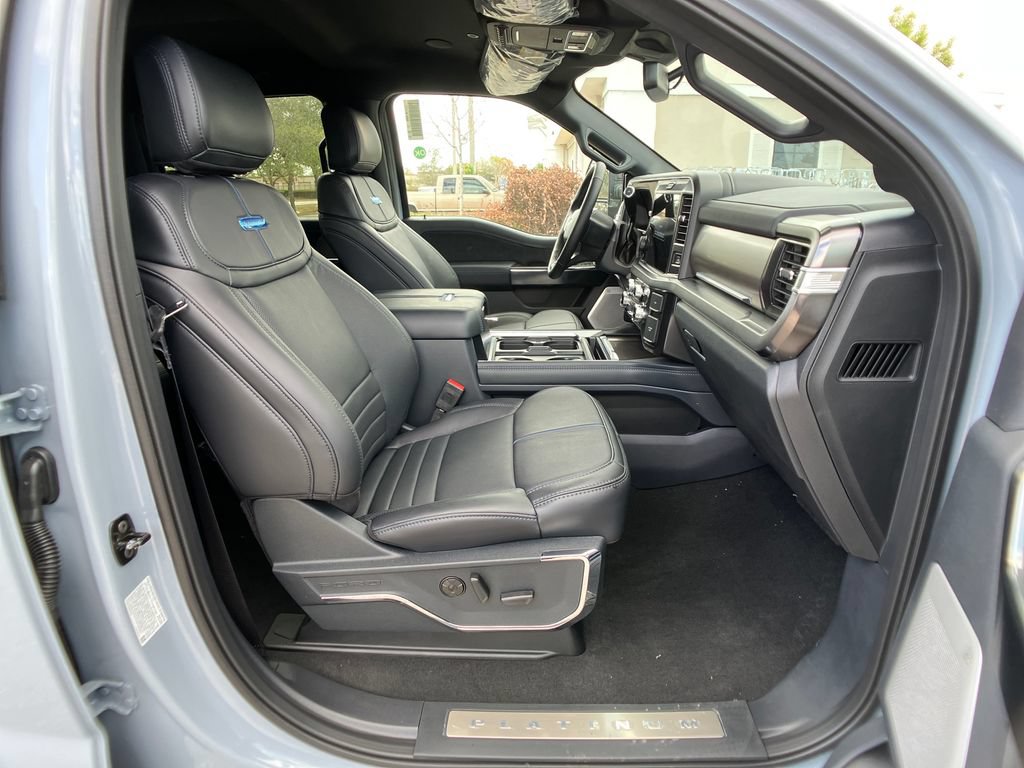 New 2026 Ford F350 Platinum AWD/4WD image 5