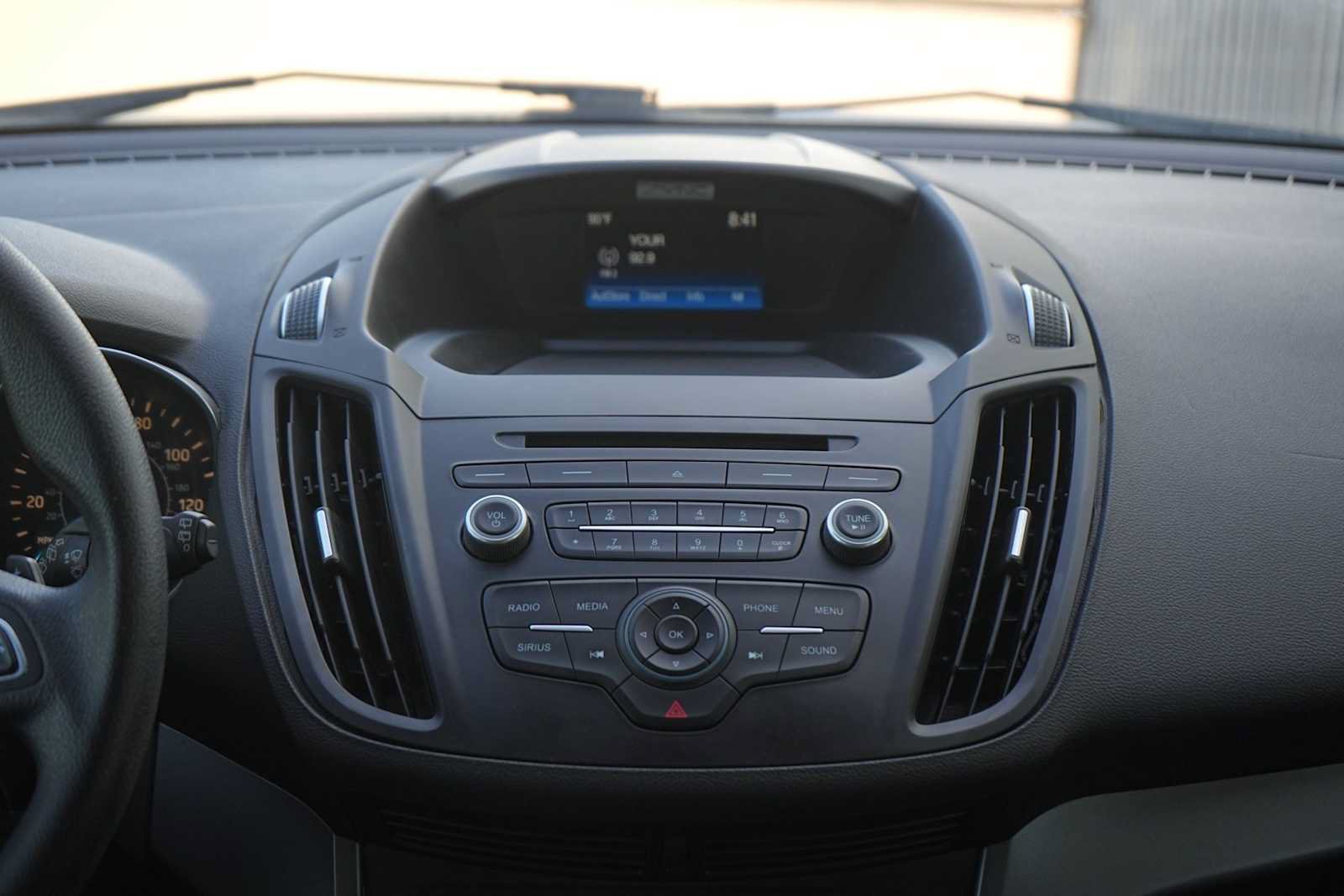 Used 2017 Ford Escape SE FWD image 19