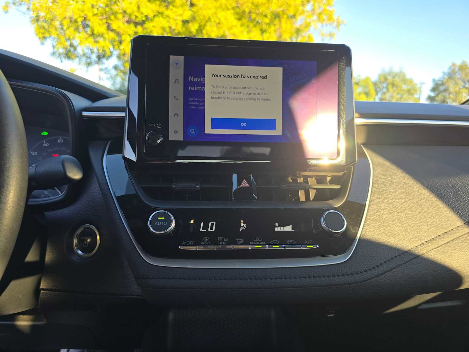 Certified 2024 Toyota Corolla SE image 27