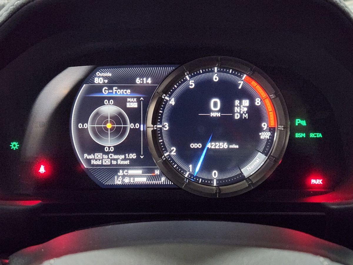 Used 2018 Lexus LC 500 Coupe w/ Sport Package image 32