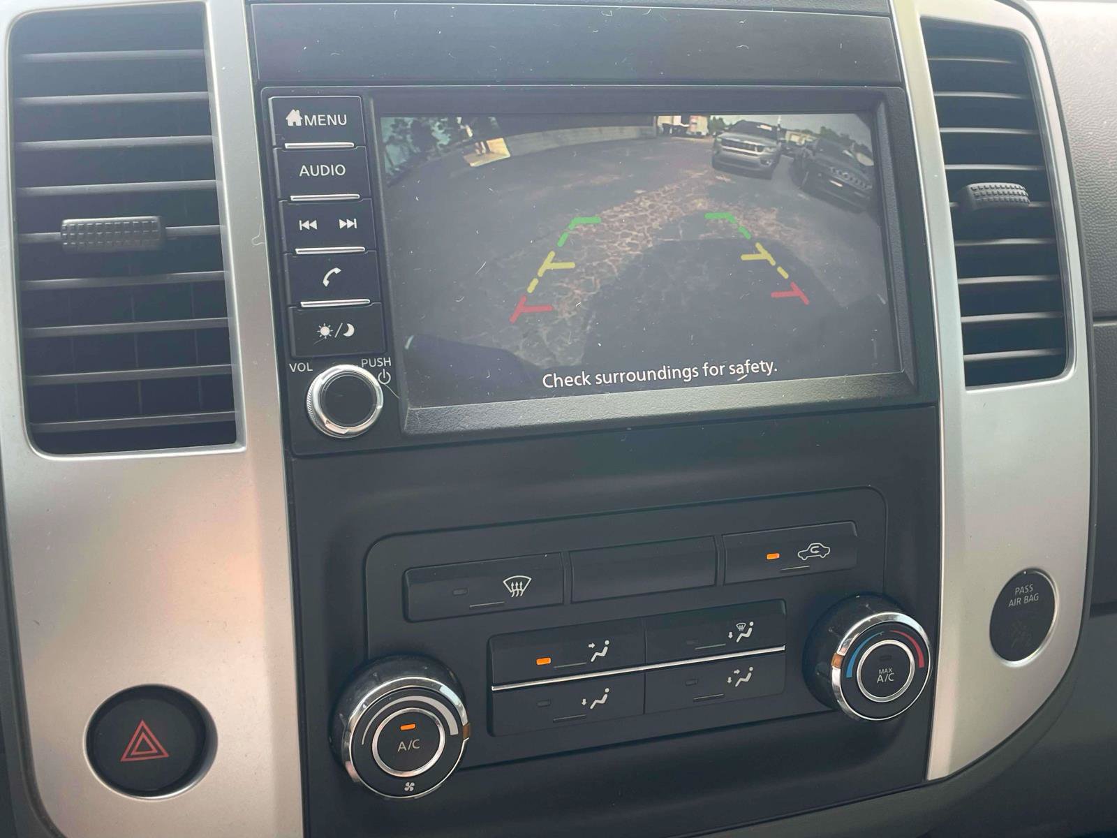 Used 2019 Nissan Frontier SV RWD image 17