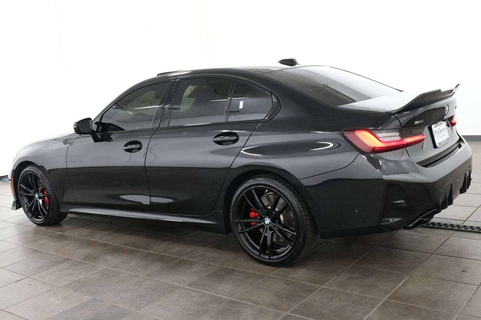 Used 2024 BMW M340i xDrive AWD/4WD image 3